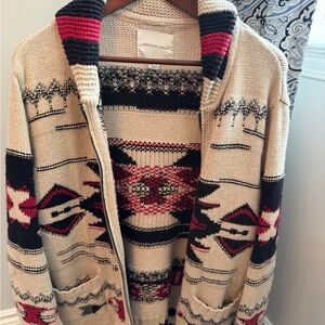 American Eagle Outfitters Men's Beige and Black Cardigan Sweater